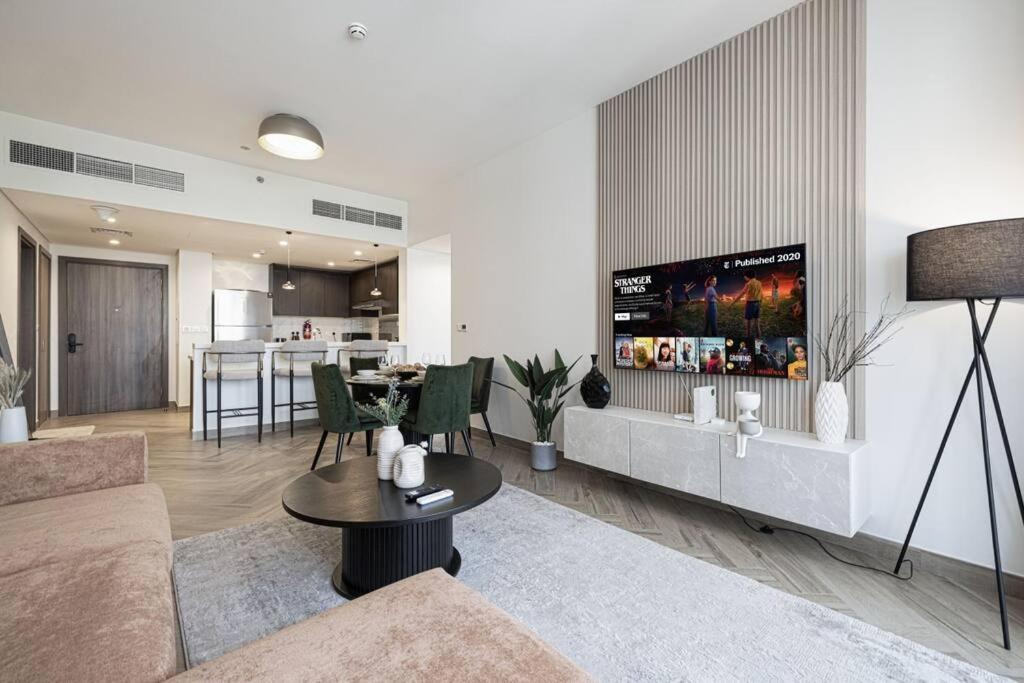 דירות דובאי Chic 2 Bed Near Trade Centre With 5 Star Amenities מראה חיצוני תמונה