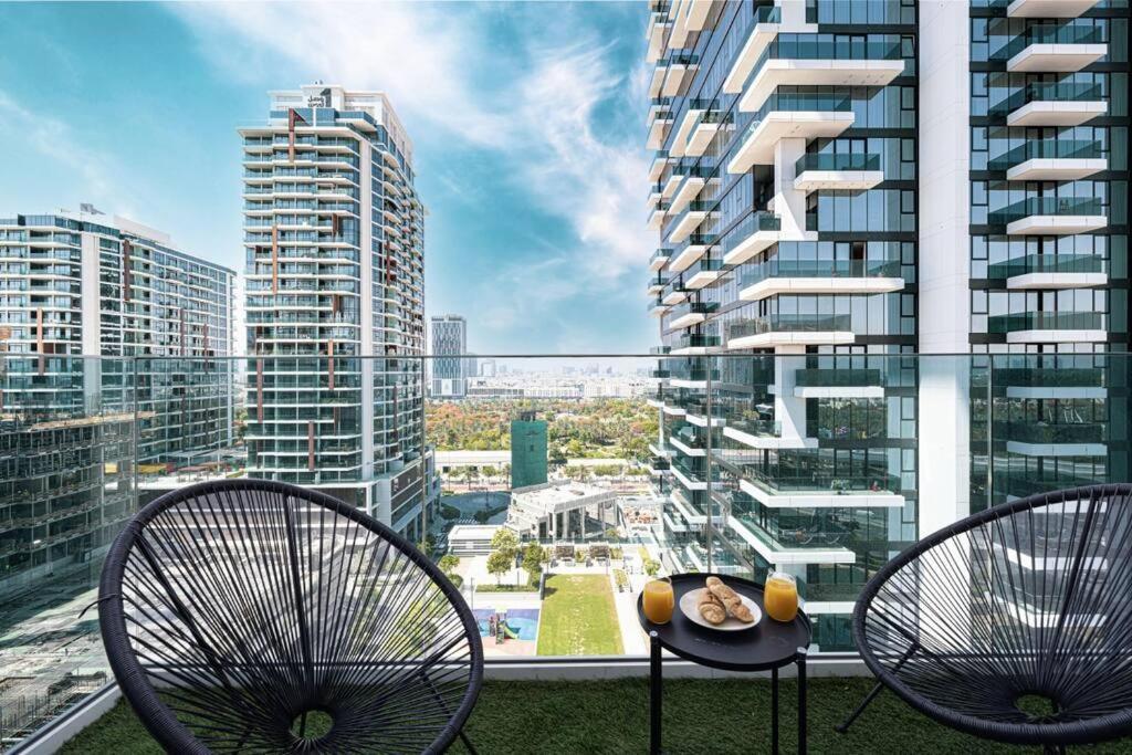 דירות דובאי Chic 2 Bed Near Trade Centre With 5 Star Amenities מראה חיצוני תמונה